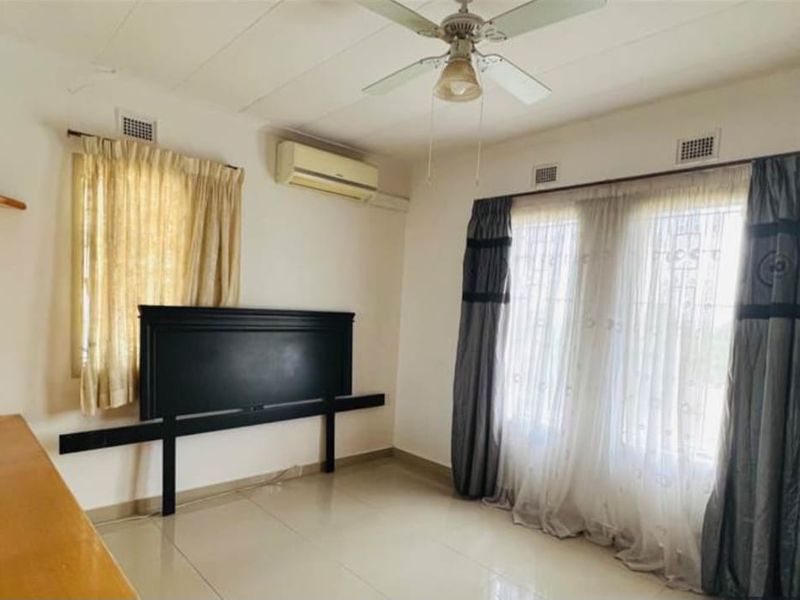 FOR SALE - 3 BEDROOM HOME IIN BRINDHAVEN, VERULAM - Photo 5