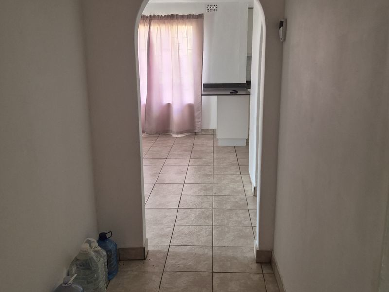 FOR SALE - INVESTMENT OPPORTUNITY , 3 BEDROOM HOUSE FOR SALE IN BRINDHAVEN - Photo 7