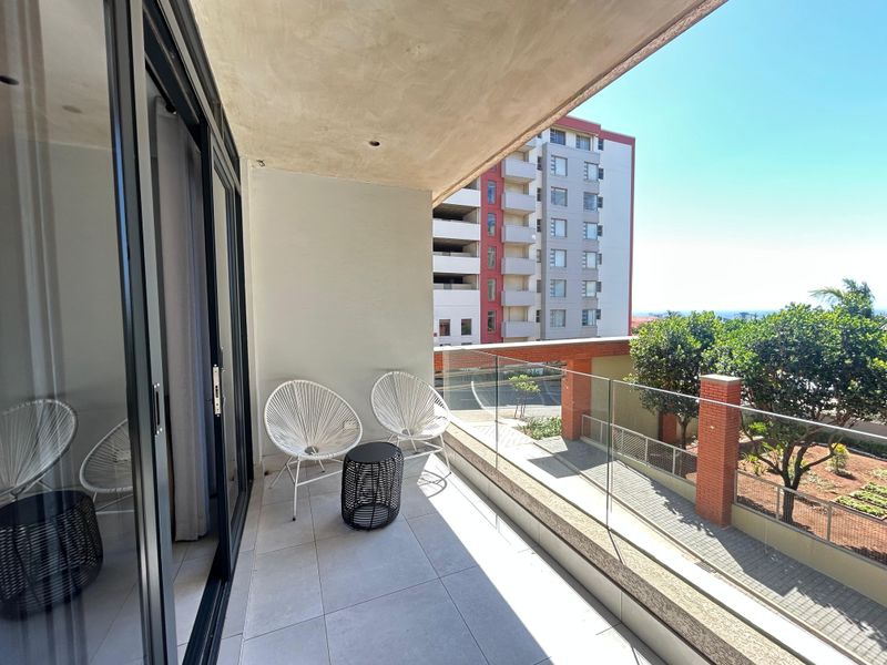 Modern 2 Bedroom Furnished Apartment in Umhlanga Ridge - Photo 8
