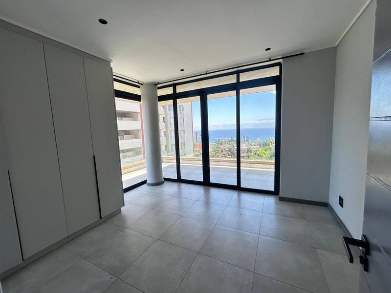 Modern 2 Bedroom Apartment in Umhlanga Ridge - Photo 10