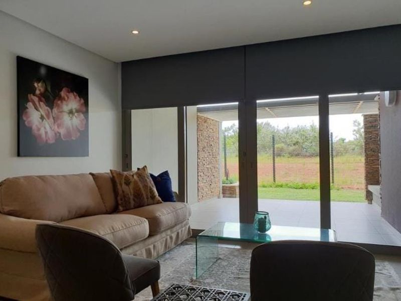 Furnished 2 Bedroom Apartment To Let - Photo 5