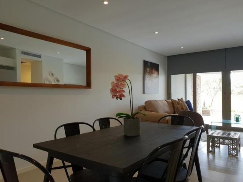 Furnished 2 Bedroom Apartment To Let - Photo 4