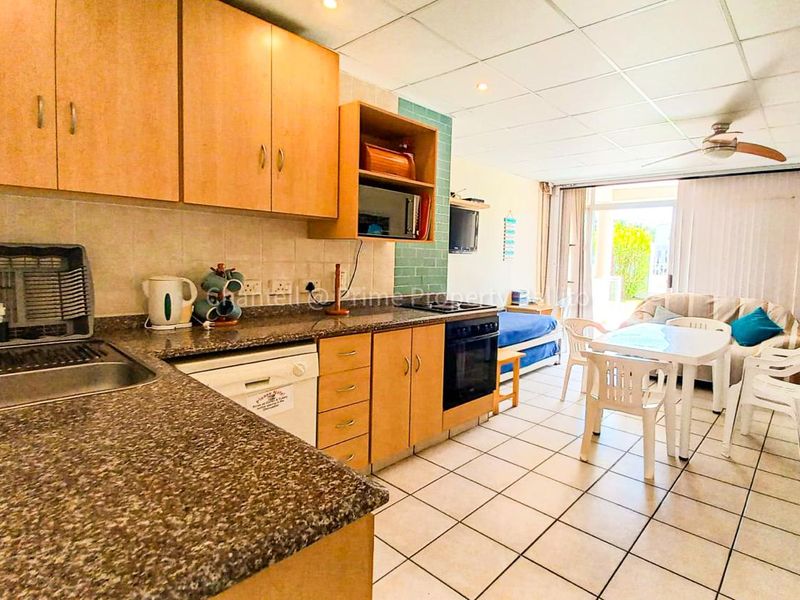 Apartment For Sale In Margate - Photo 7