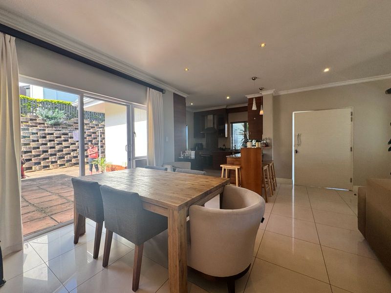 Spacious 4-Bedroom House For Sale In Sought-After Edgemount Estate - Photo 9