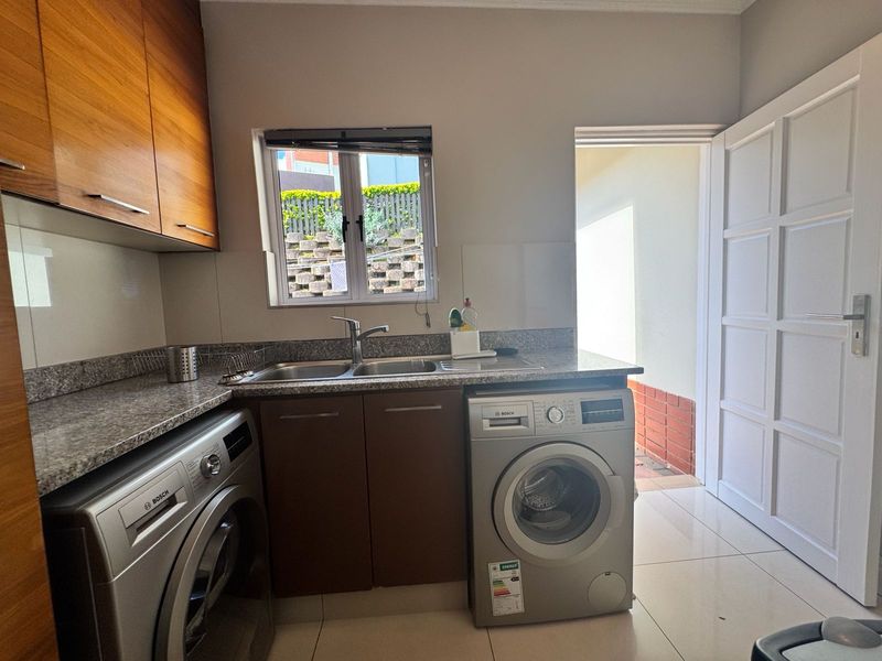 Spacious 4-Bedroom House For Sale In Sought-After Edgemount Estate - Photo 7