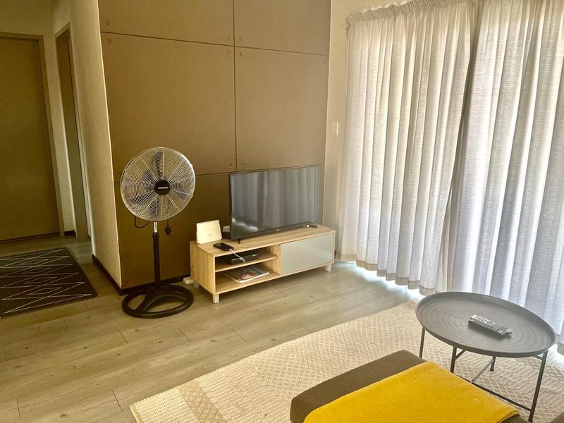 2 Bedroom Furniture Apartment for sale - Photo 3