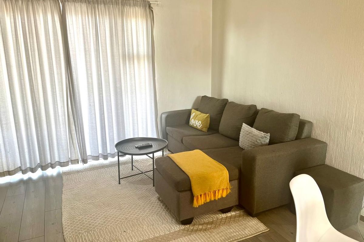 2 Bedroom Furniture Apartment for sale - Photo 2