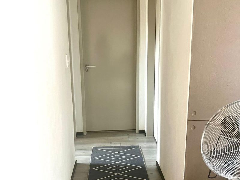 2 Bedroom Furniture Apartment for sale - Photo 4