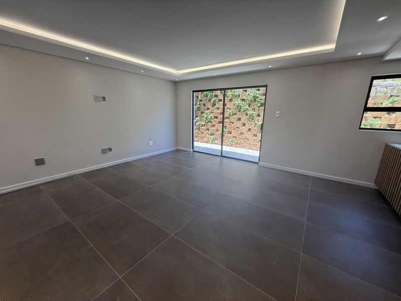 Stunning new Townhouse In Seaward Estate, Ballito - Photo 5