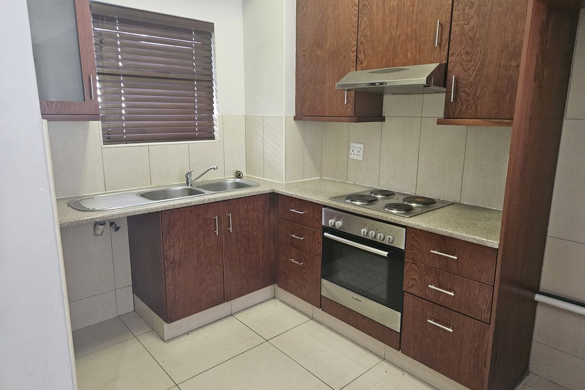 Prime Property presents Aldrovande Palace apartment for Sale - Photo 2