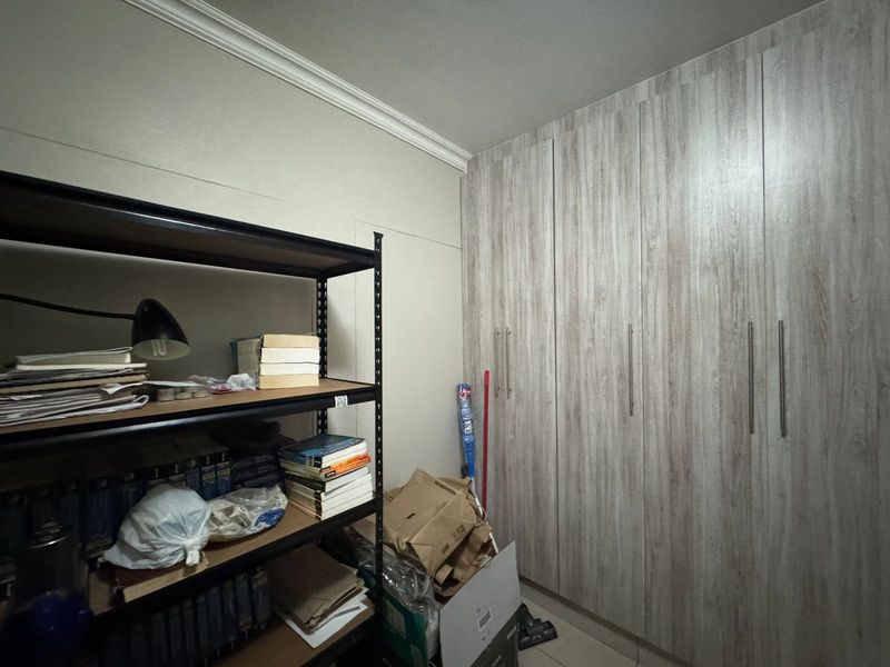 2 bedroom 1 bathroom apartment for sale in umhlanga - Photo 9