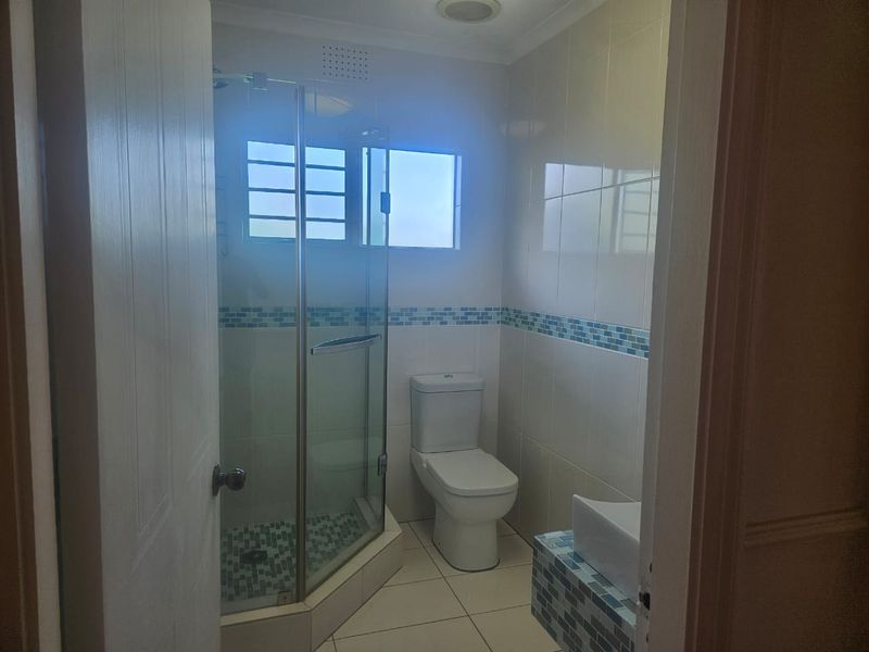 Prime Property presents Townhouse for sale in Somerset Park - Photo 3