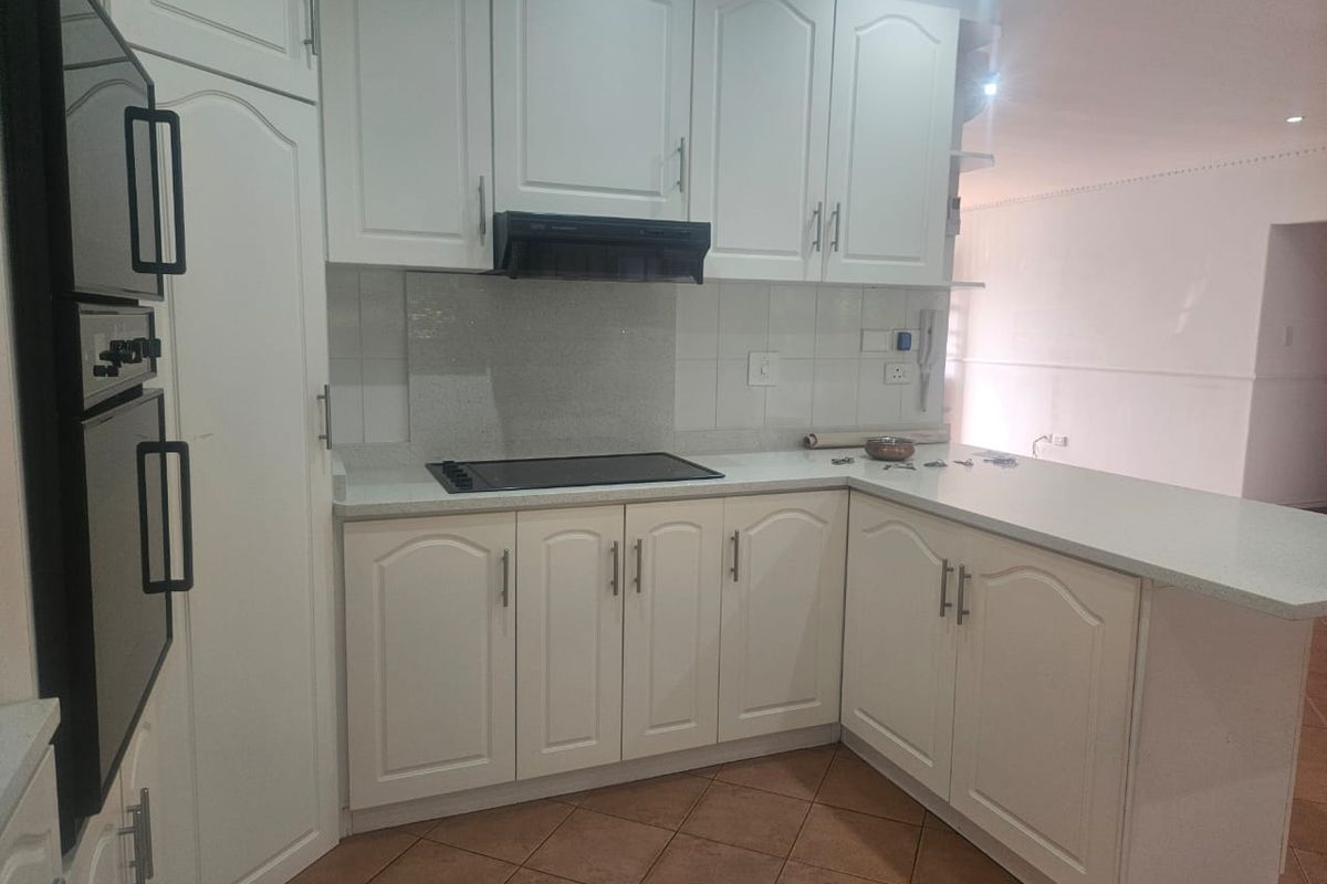 Prime Property presents Townhouse for sale in Somerset Park - Photo 4