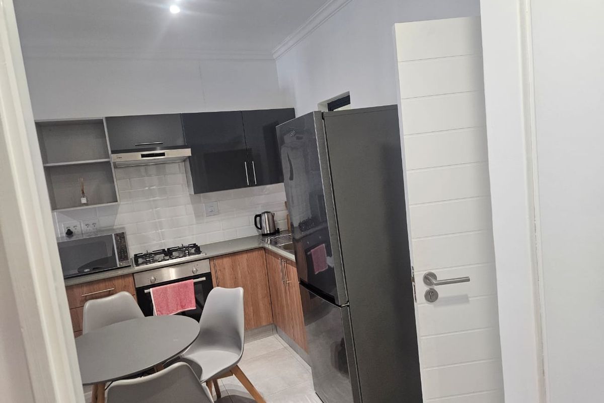 Prime Property presents Summer Ridge One bedroom fully furnished available - Photo 4