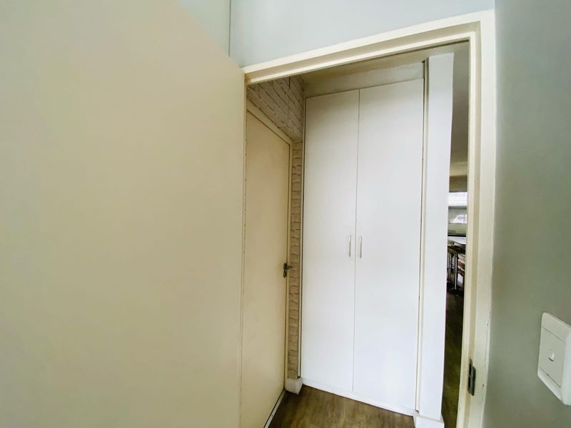 Apartment For Sale In Amanzimtoti - Photo 6