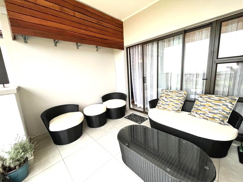 Izinga - Modern 3 Bed For Sale With Stunning Seaviews - Photo 4