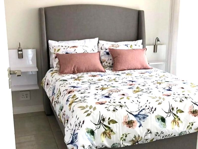 Izinga - Modern 3 Bed For Sale With Stunning Seaviews - Photo 6