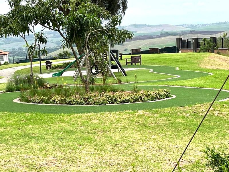 Izinga - Modern 3 Bed For Sale With Stunning Seaviews - Photo 2