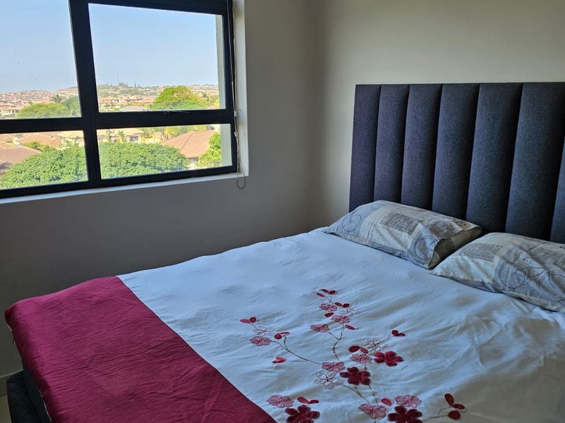 2 bedroom 1 bathroom apartment for sale in umhlanga sold fully furnished - Photo 4