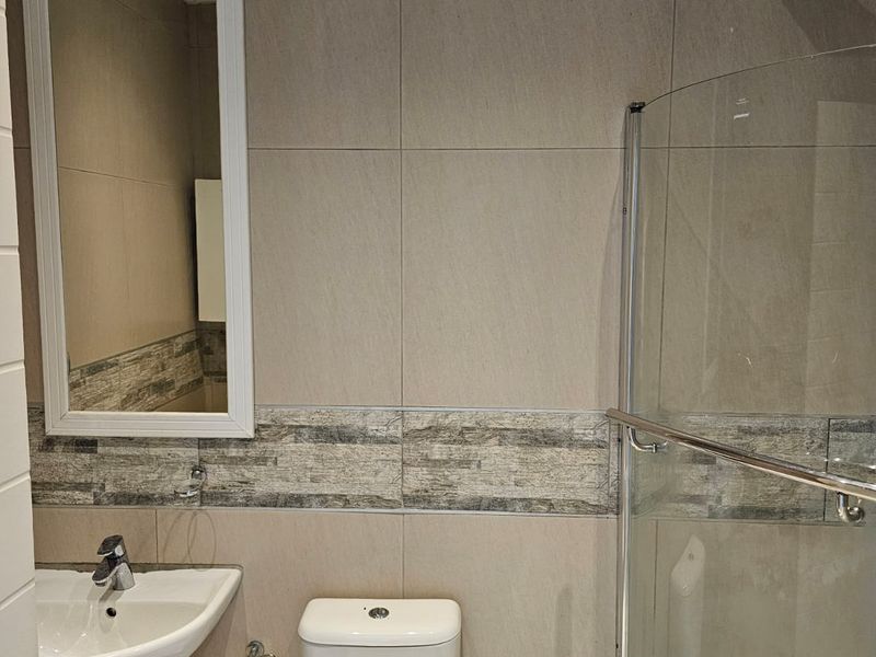 2 bedroom 1 bathroom apartment for sale in umhlanga sold fully furnished - Photo 8