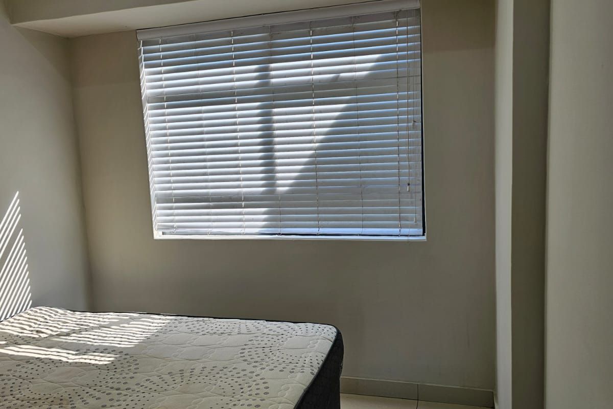 2 bedroom 1 bathroom apartment for sale in umhlanga sold fully furnished - Photo 5