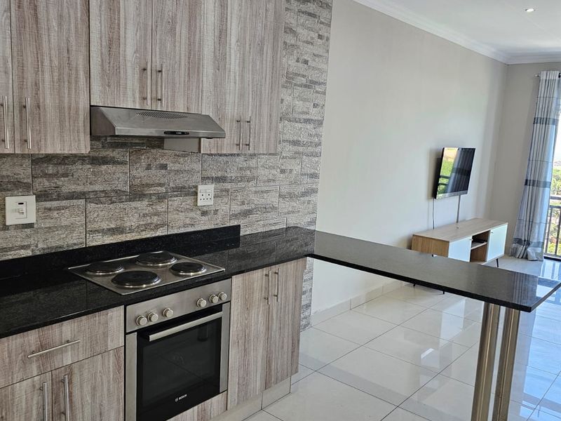2 bedroom 1 bathroom apartment for sale in umhlanga sold fully furnished - Photo 2