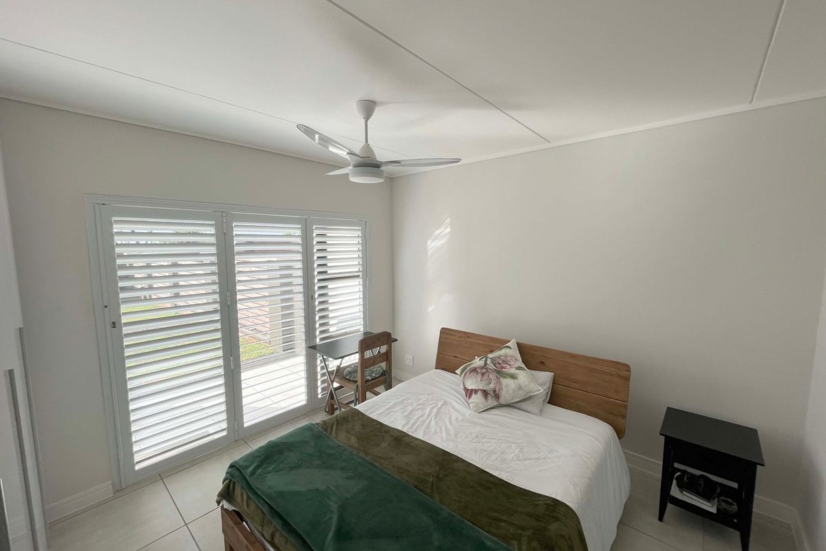 Luxury Fully Furnished 1 bed Apartment in Izinga Eco Estate - Photo 3