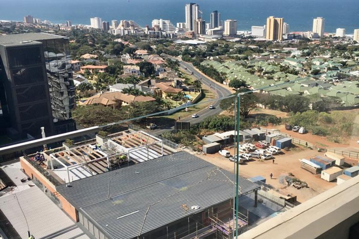 Ultra-modern North Facing Sophisticated 2-Bedroom Apartment for Sale in Umhlanga - Photo 3