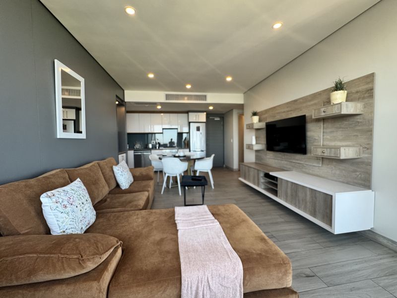 Stunning Exquisite 2 Bedroom Apartment for Sale Umhlanga Arch - Photo 4