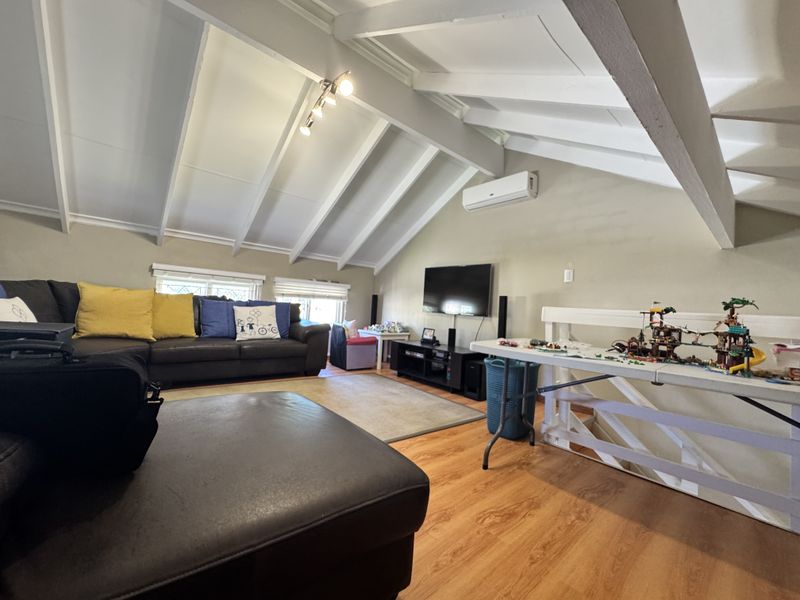 Amberly Village offers a Serene and Upscale 3 Bedroom Apartment for Sale - Photo 10