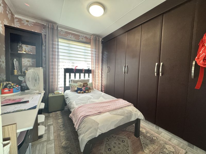 Amberly Village offers a Serene and Upscale 3 Bedroom Apartment for Sale - Photo 6