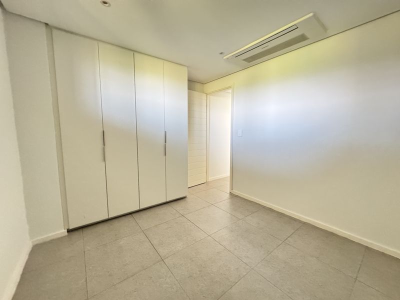 Stunning 3 Bedroom Apartment For Sale In Sibaya - Photo 10