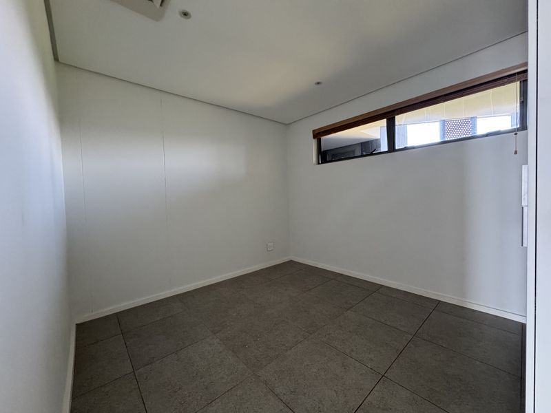 Stunning 3 Bedroom Apartment For Sale In Sibaya - Photo 7