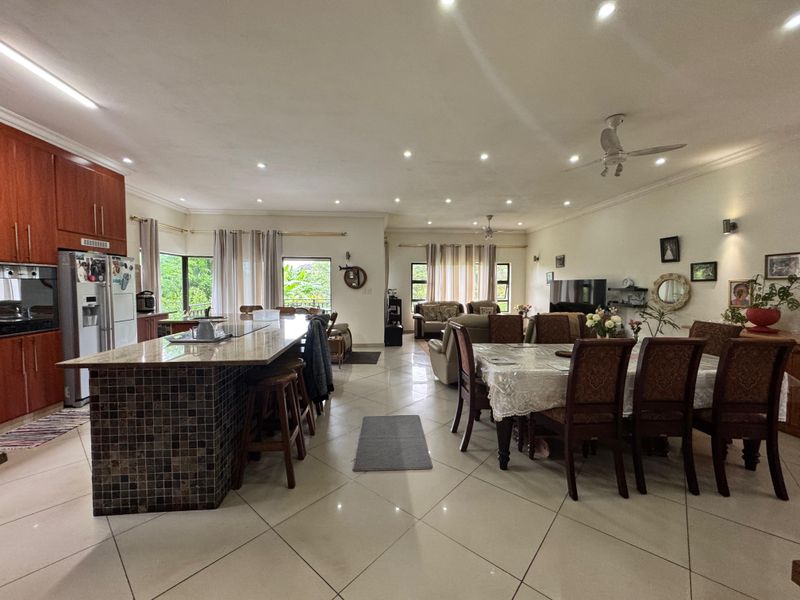 Spacious 3 Bedroom Freestanding For Sale In Beach Club Estate - Photo 6