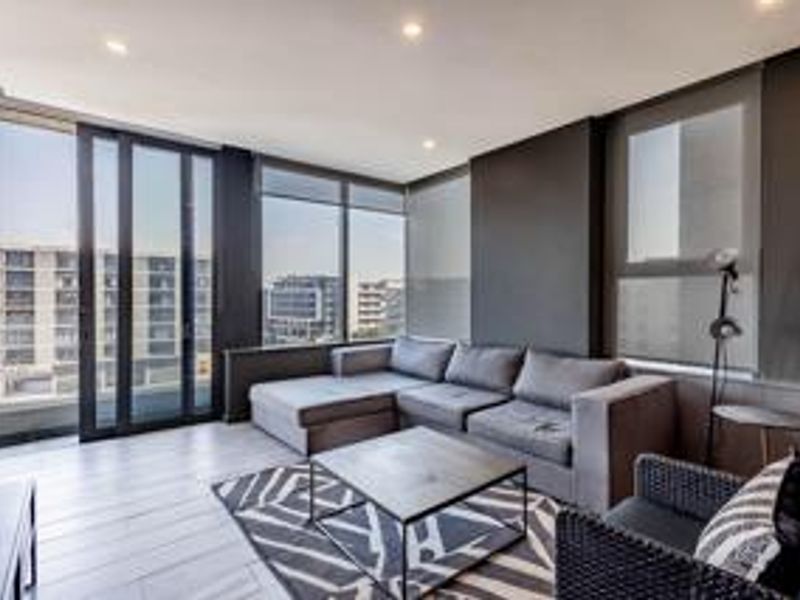 Fully Furnished Exquisite Upmarket Apartment For Sale In Umhlanga Arch - Photo 2