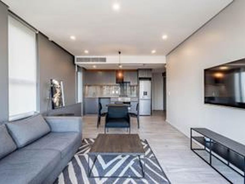 Fully Furnished Exquisite Upmarket Apartment For Sale In Umhlanga Arch - Photo 7