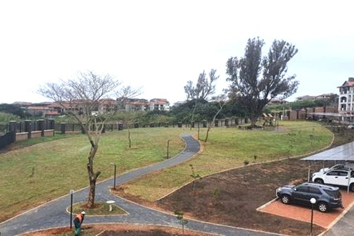 Modern 3-Bedroom Apartment for Sale in Sought-After Izinga! - Photo 2