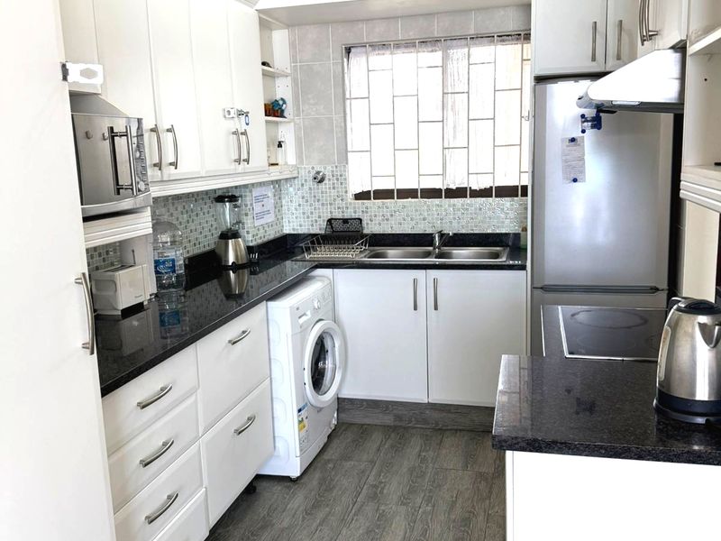 Beachfront Lifestyle Awaits – 2 Bedroom Share-Block Unit in Hibberdene - Photo 5