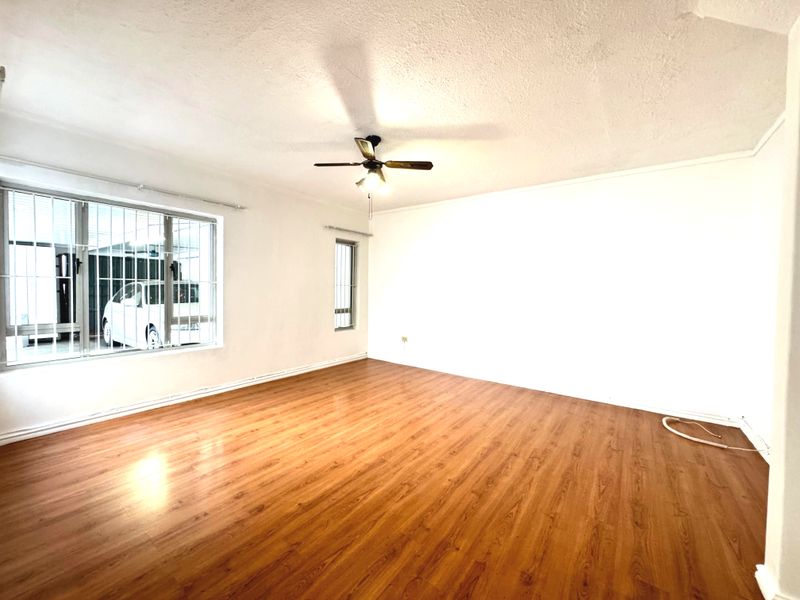 Charming 3-Bedroom Home in Secure Musgrave Complex – Prime Location! - Photo 5