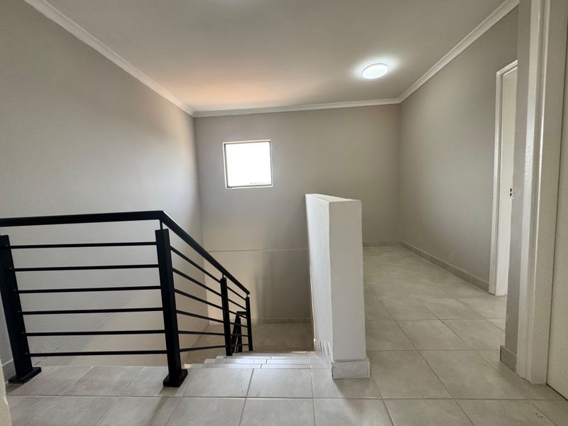 Stunning Brand-New 3 Bedroom Townhouse for Sale in Phoenix – Direct from Developer! - Photo 9