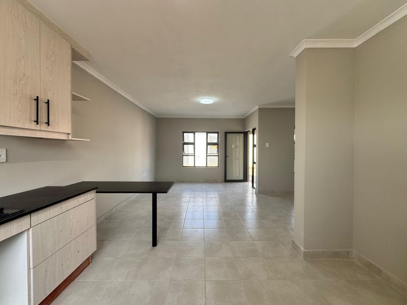 Stunning Brand-New 3 Bedroom Townhouse for Sale in Phoenix – Direct from Developer! - Photo 5