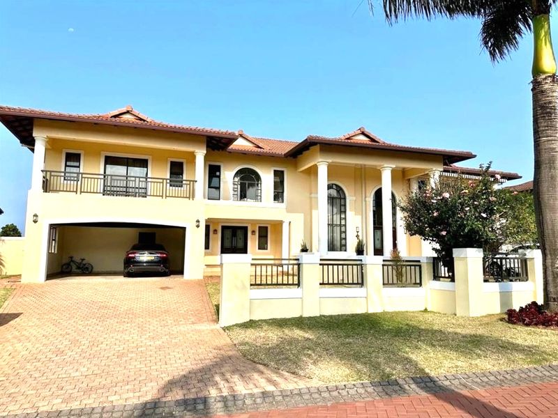 Stunning 8 bedroom Dual-Home in Exclusive Gated Estate, Izinga For Sale. - Photo 2