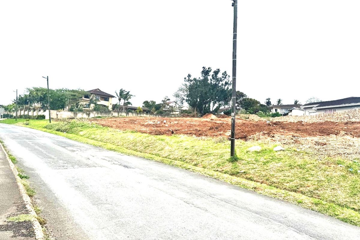 Vacant Land for Sale – La Mercy - Photo 2