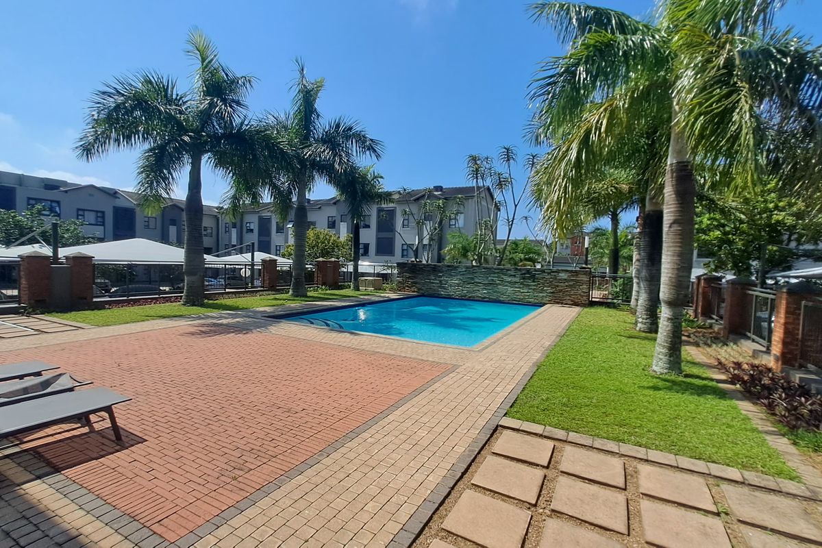 Modern 1-Bedroom Living in the Heart of Umhlanga - Photo 2