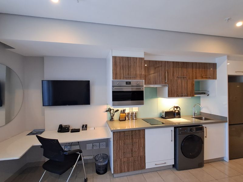 Modern Studio Apartment at The Pearls – Ideal Investment or Lock-Up-and-Go - Photo 7