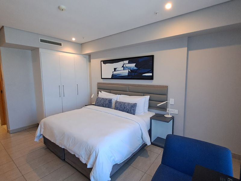 Modern Studio Apartment at The Pearls – Ideal Investment or Lock-Up-and-Go - Photo 5