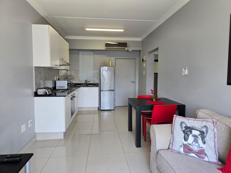 Apartment Pending Sale In Umhlanga - Photo 5