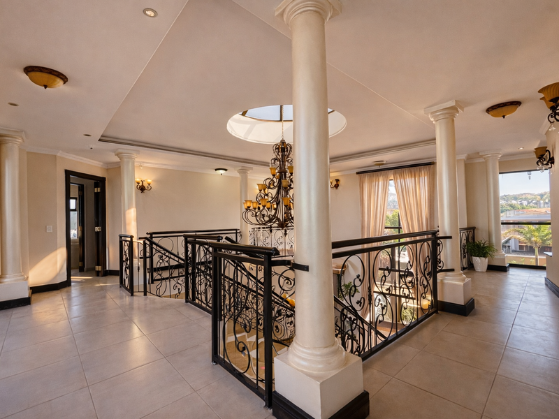 The Ultimate Umhlanga Statement Home! - Photo 10