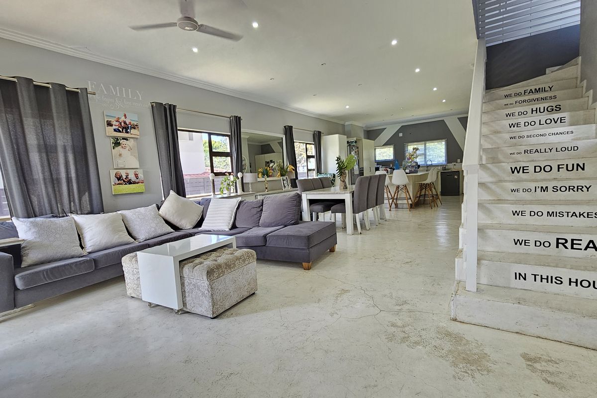 Don't miss out on this gem! - Photo 5