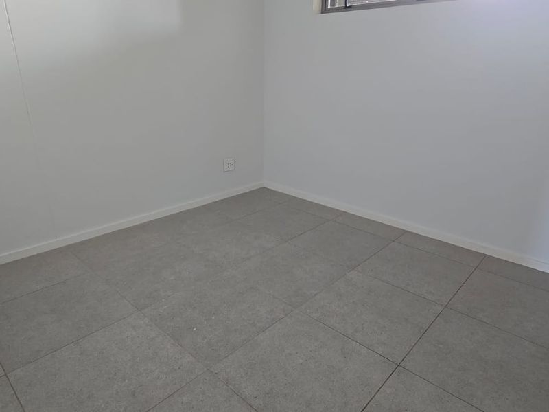 Unfurnished 'Finesse-Prime Property - Photo 8